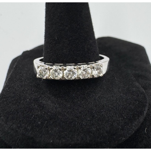 Avon Jewelry - Avon Cubic‎ Zirconia Five Stone Band Engagement Promise Ring Size 11